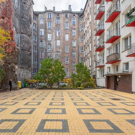 Hala Mirowska Apartments Varşovia Exterior foto