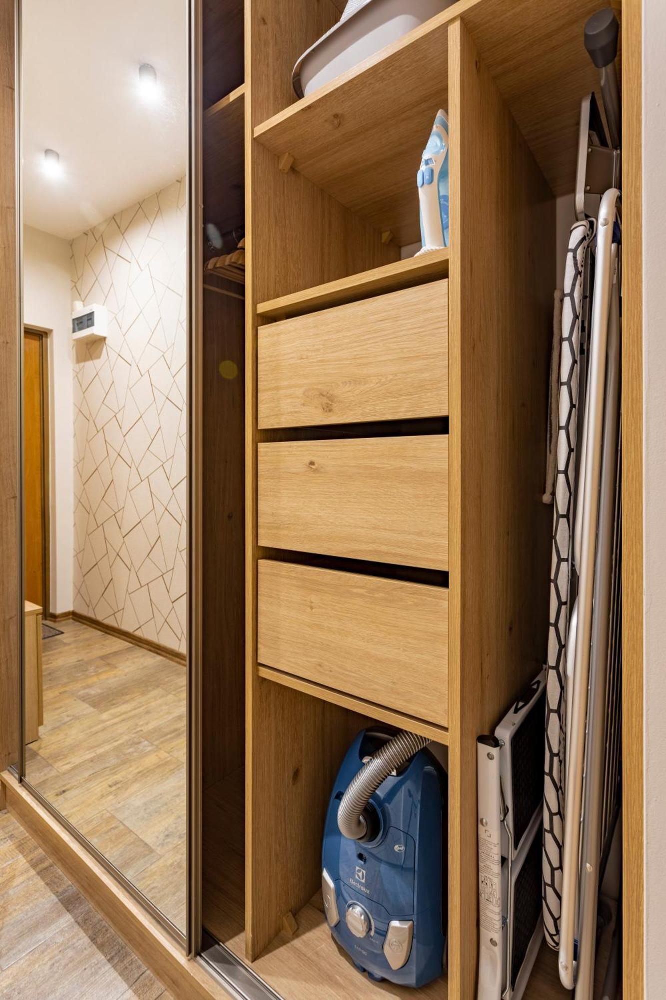 Hala Mirowska Apartments Varşovia Cameră foto