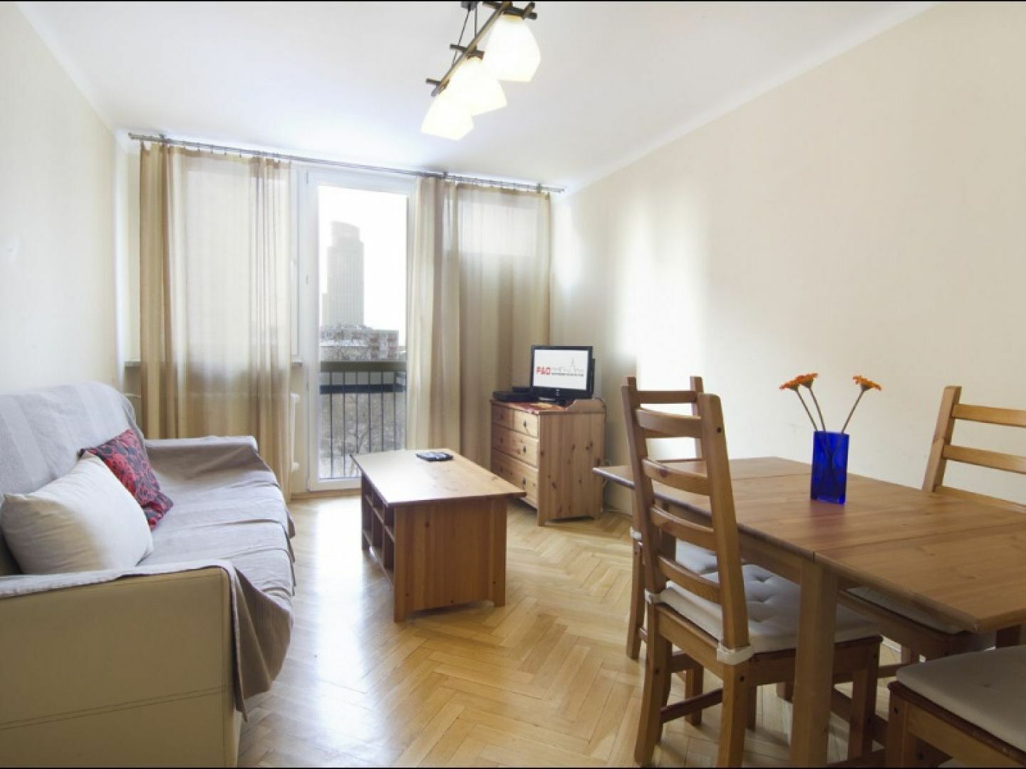 Hala Mirowska Apartments Varşovia Exterior foto